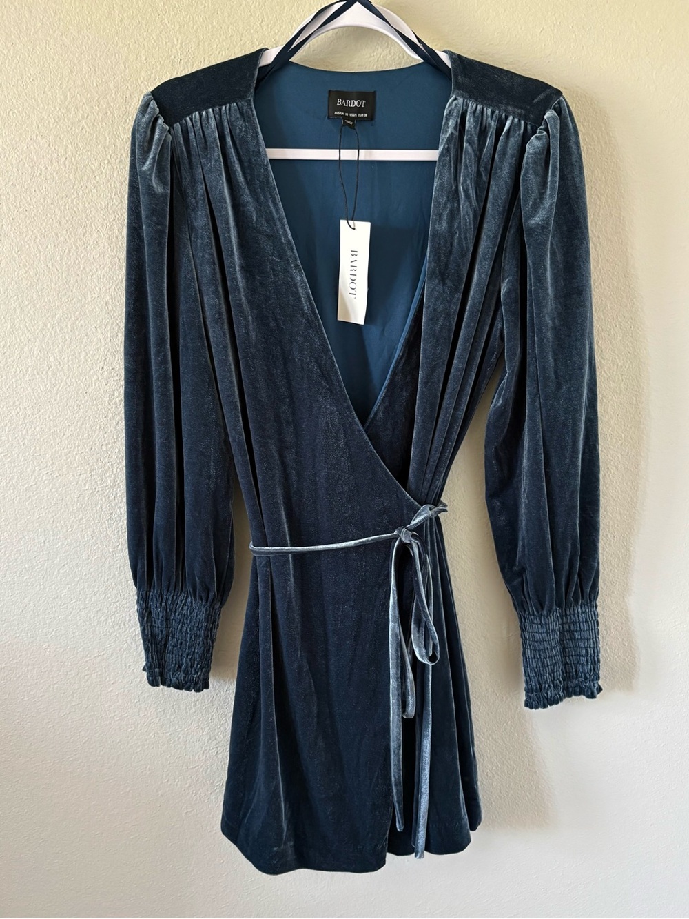 NWT Bardot Bernie Midnight Blue Velour Wrap Dress | Size 6